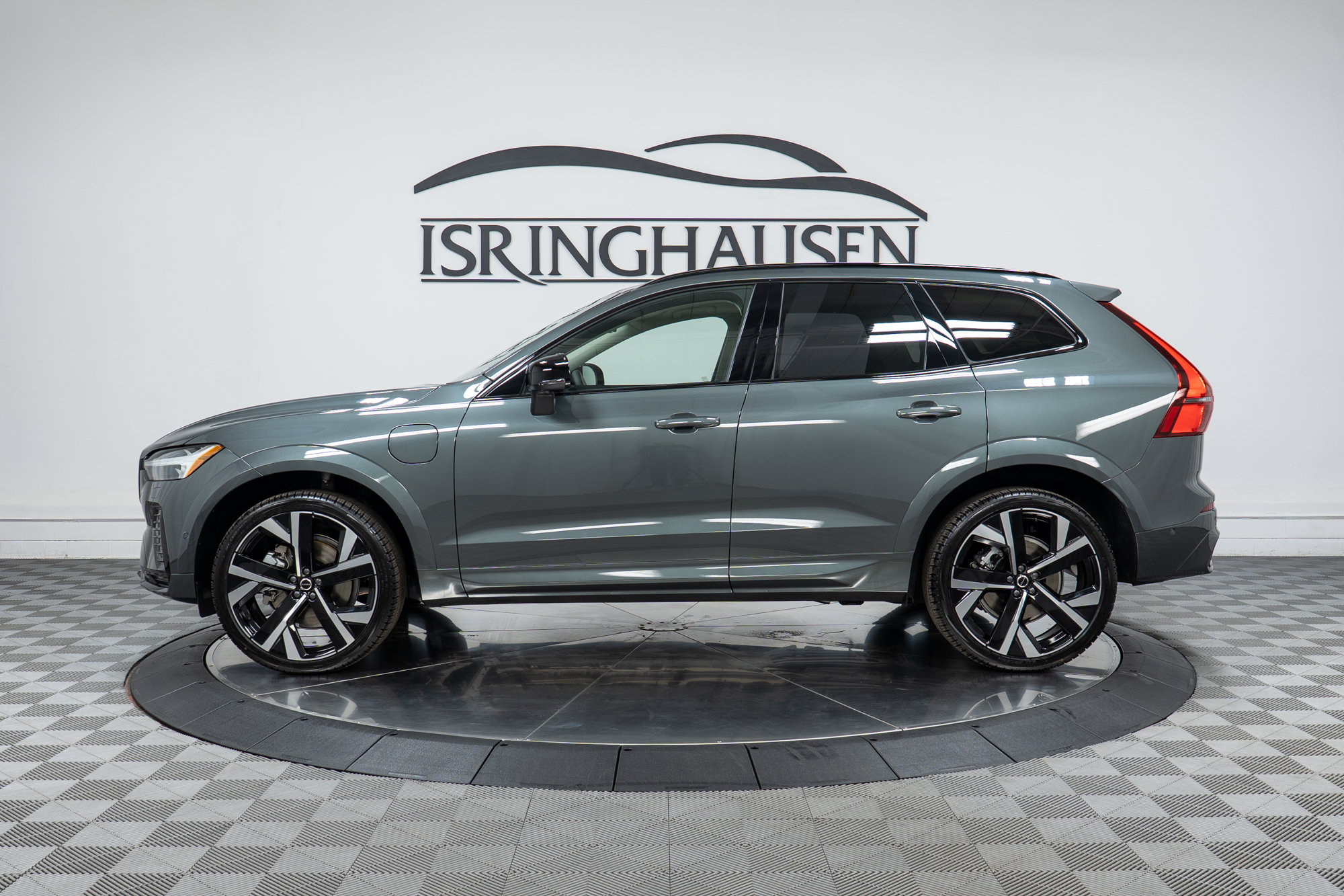 New 2026 Volvo XC60 T8 Ultra AWD/4WD image 8