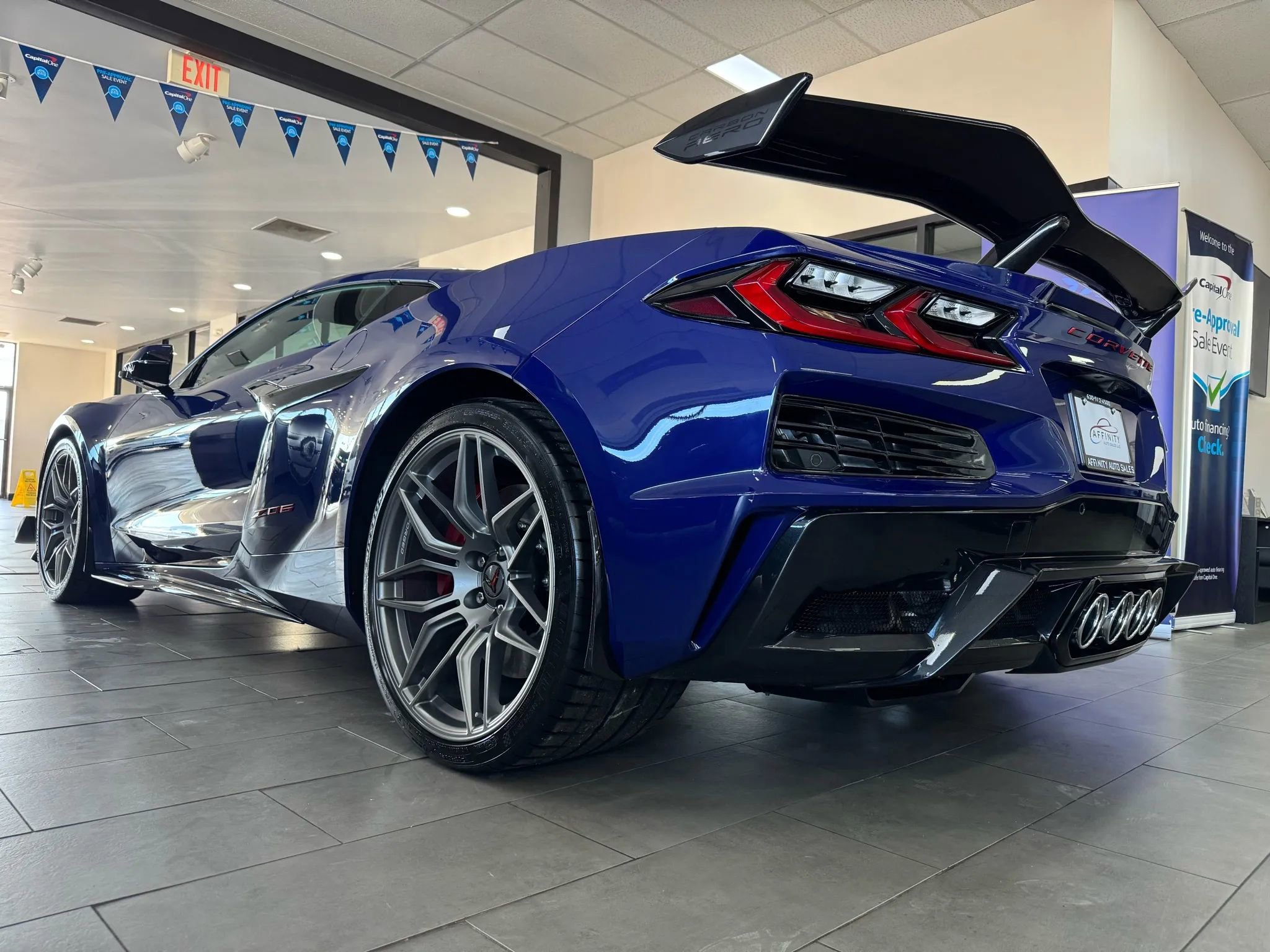 Used 2025 Chevrolet Corvette Z06 image 72