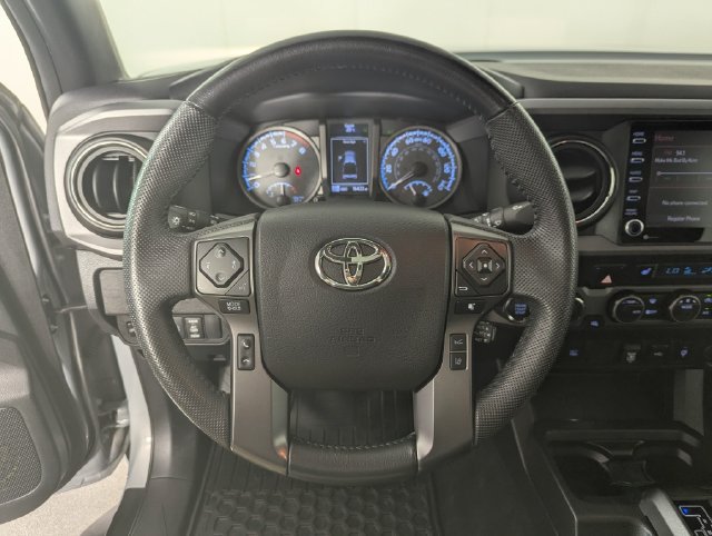 Used 2021 Toyota Tacoma TRD Off-Road AWD/4WD image 19
