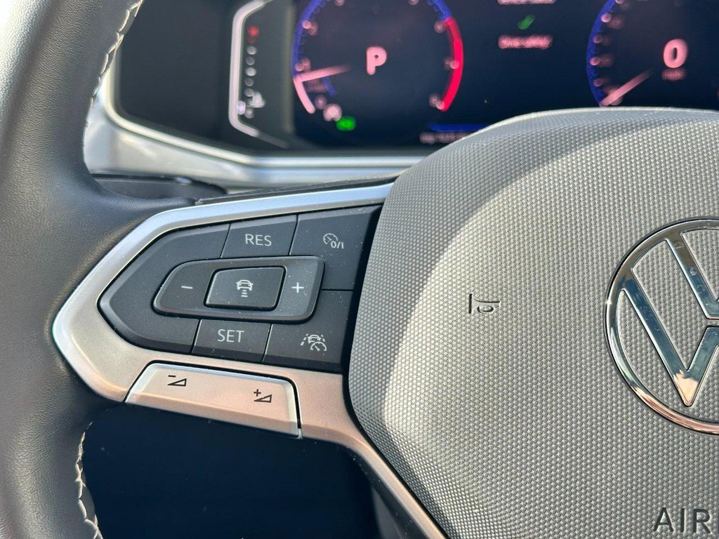 Used 2025 Volkswagen Taos SEL w/ Black Wheel Plus Package image 23