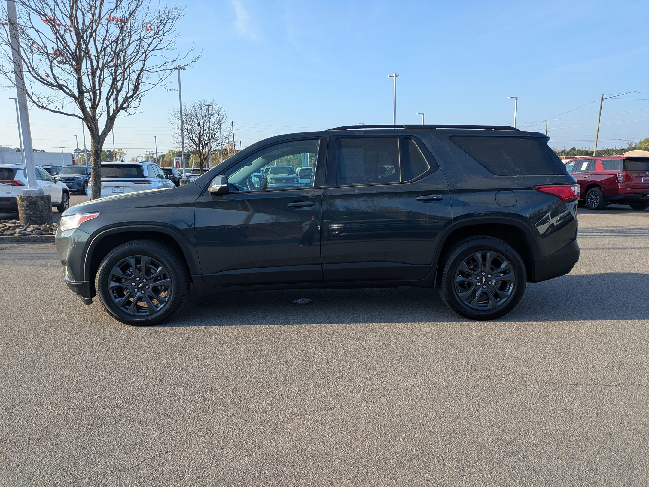 Used 2021 Chevrolet Traverse RS image 7