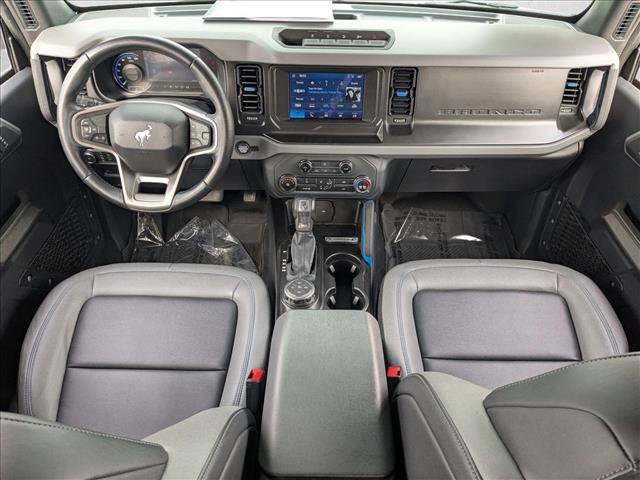 Used 2022 Ford Bronco Black Diamond w/ Sasquatch Package image 14