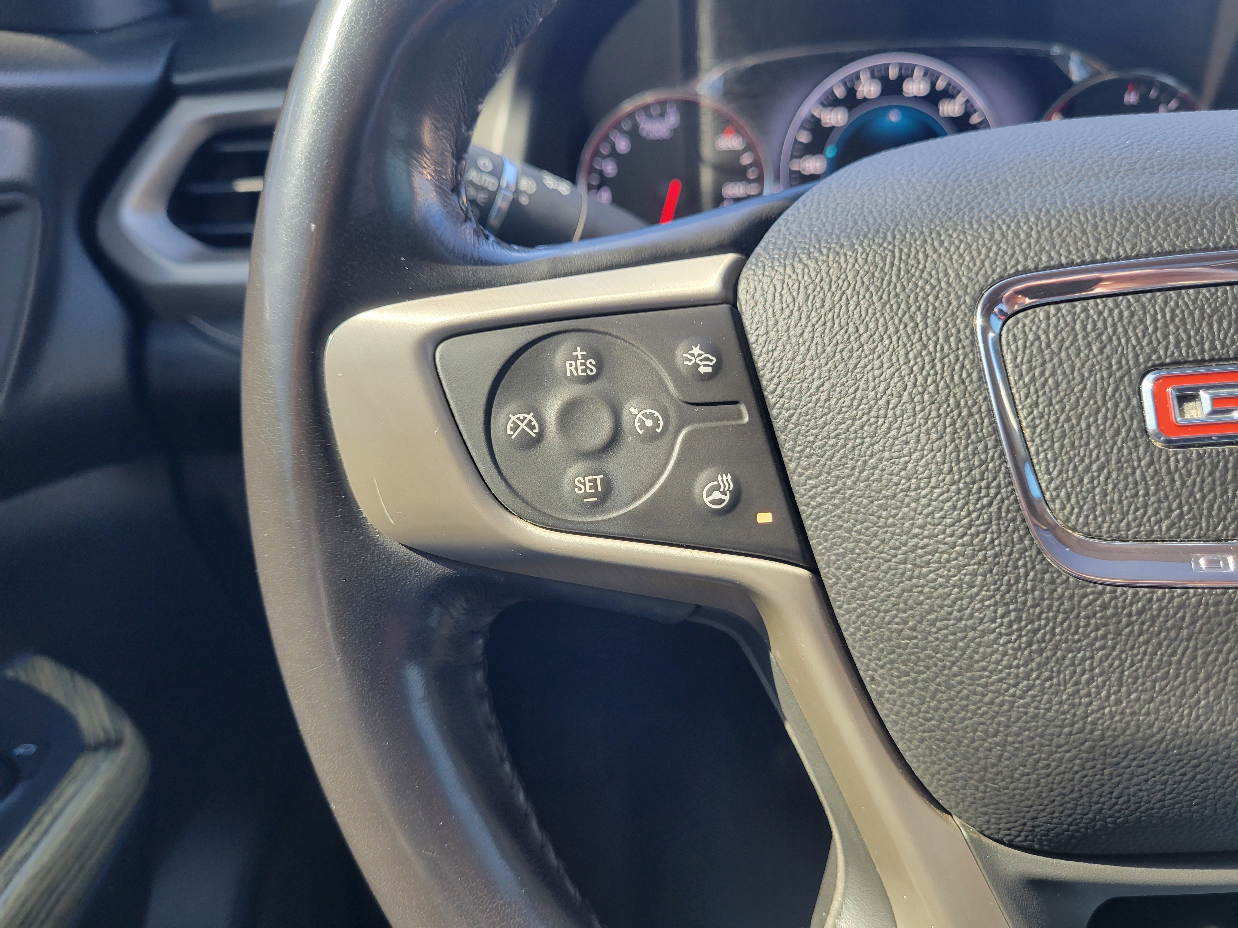 Used 2018 GMC Acadia Denali w/ Technology Package image 29