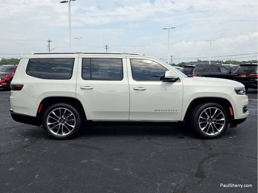 Used 2022 Jeep Wagoneer Series III w/ Premium Group I AWD/4WD image 11
