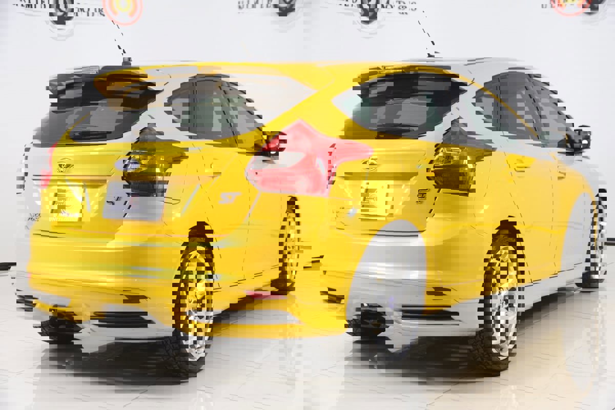 Used 2013 Ford Focus ST image 3