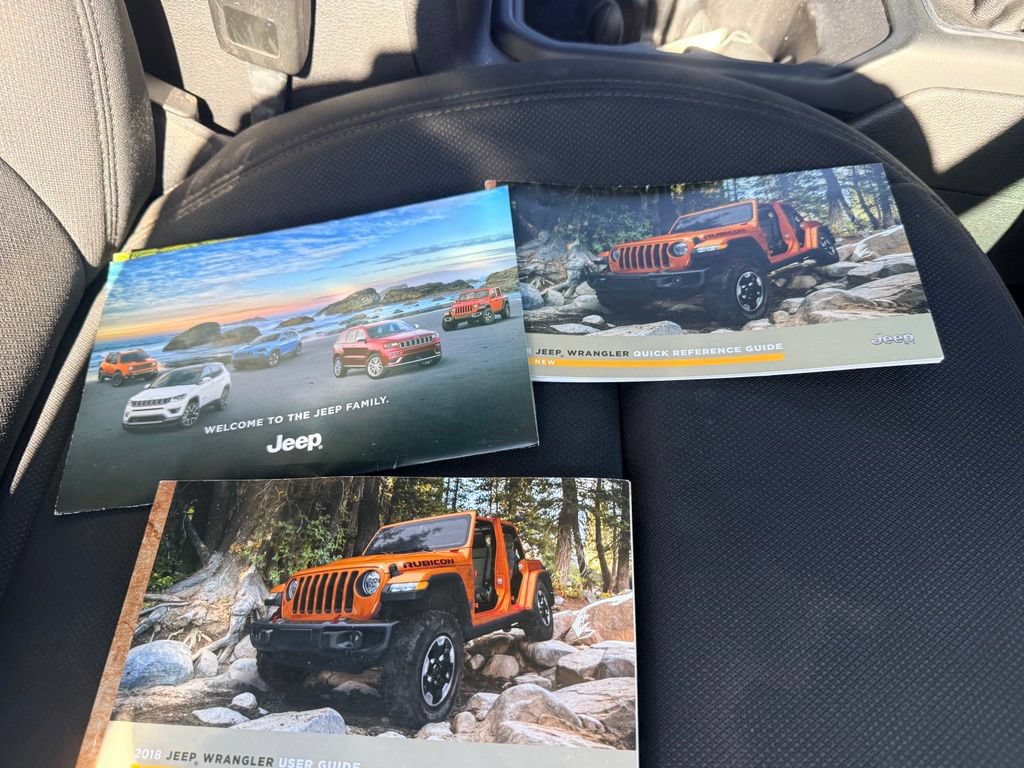 Used 2018 Jeep Wrangler Unlimited Sport AWD/4WD image 36