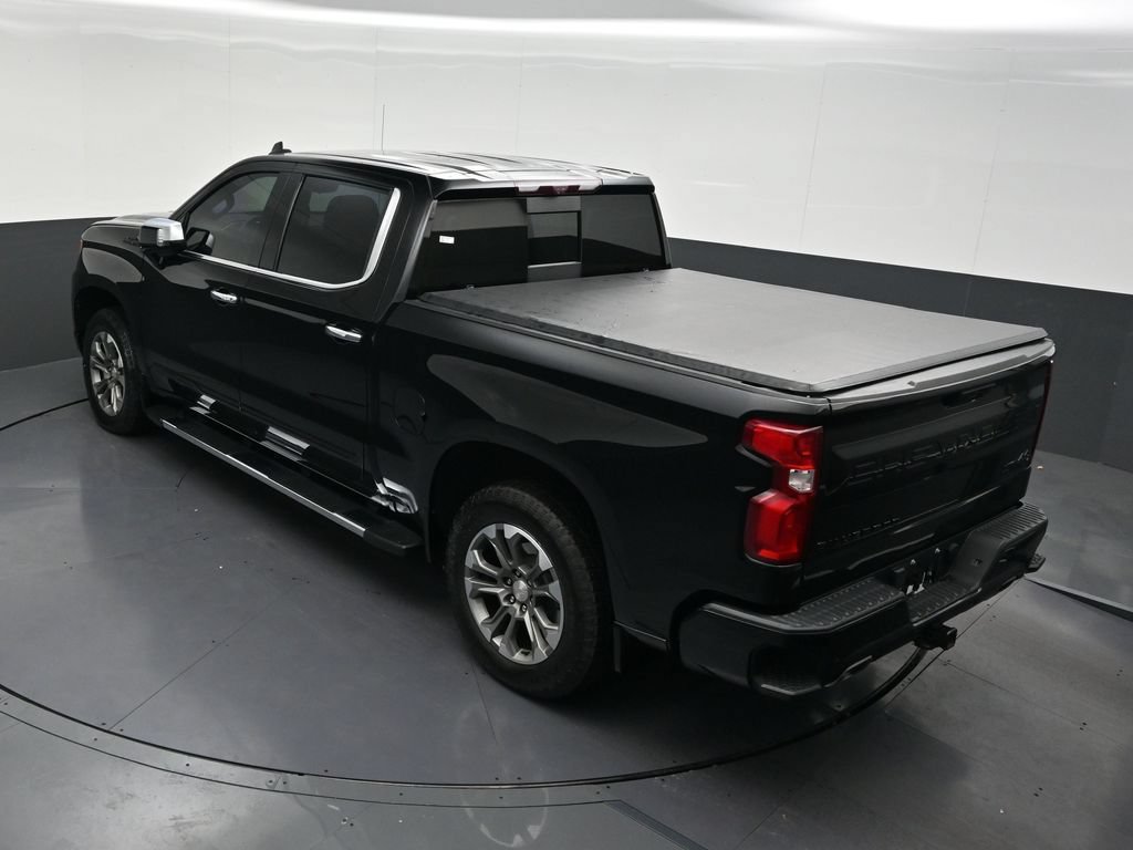 Used 2024 Chevrolet Silverado 1500 High Country w/ Technology Package AWD/4WD image 17