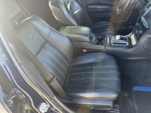 Used 2015 Chrysler 300 S AWD/4WD image 35
