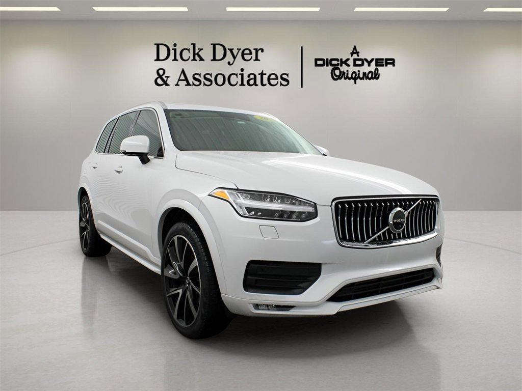 Certified 2022 Volvo XC90 T6 Momentum w/ Advanced Package