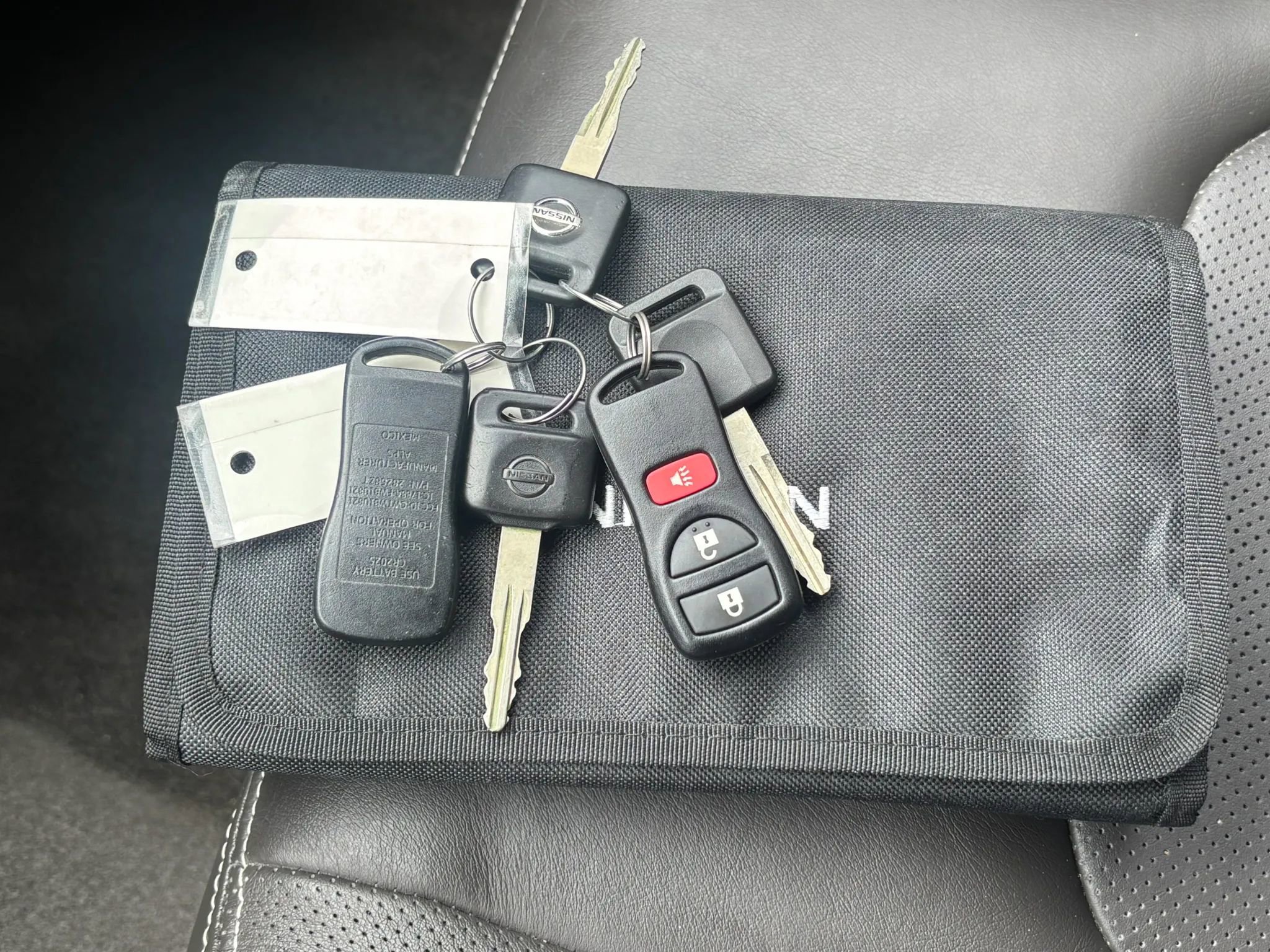 Used 2013 Nissan Xterra PRO-4X w/ Pro-4x Leather Pkg AWD/4WD image 33