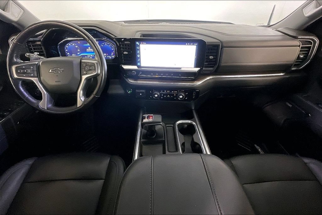 Used 2023 Chevrolet Silverado 1500 RST AWD/4WD image 18