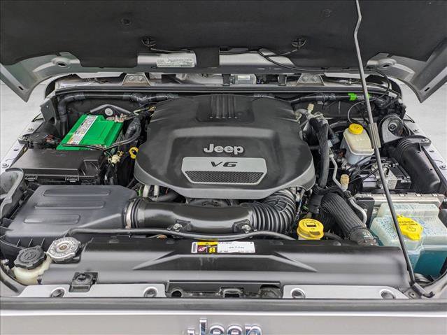 Used 2016 Jeep Wrangler Unlimited Sahara image 20