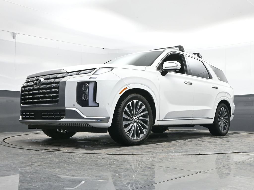 Used 2023 Hyundai Palisade Calligraphy image 51
