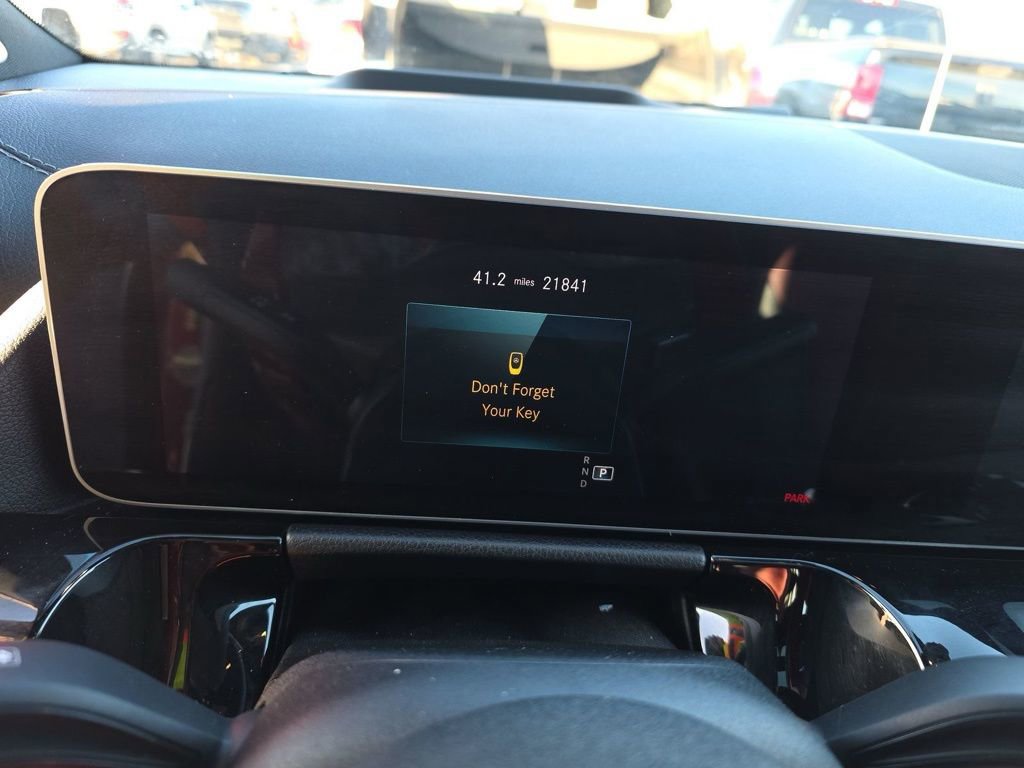 Used 2021 Mercedes-Benz GLA 35 AMG 4MATIC image 17