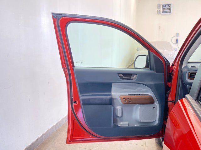 Used 2024 Ford Maverick Lariat AWD/4WD image 15