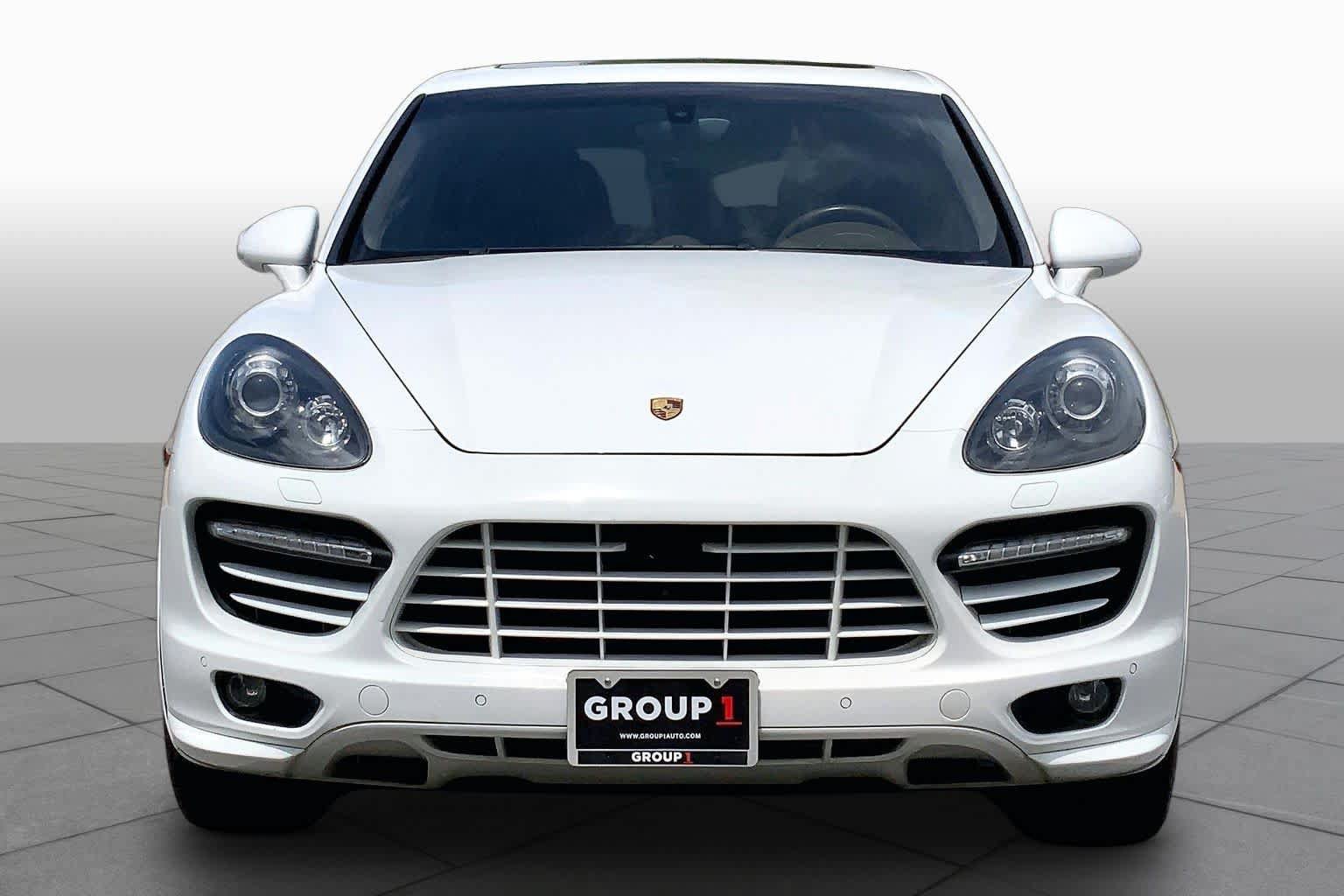 Used 2013 Porsche Cayenne Turbo AWD/4WD image 4