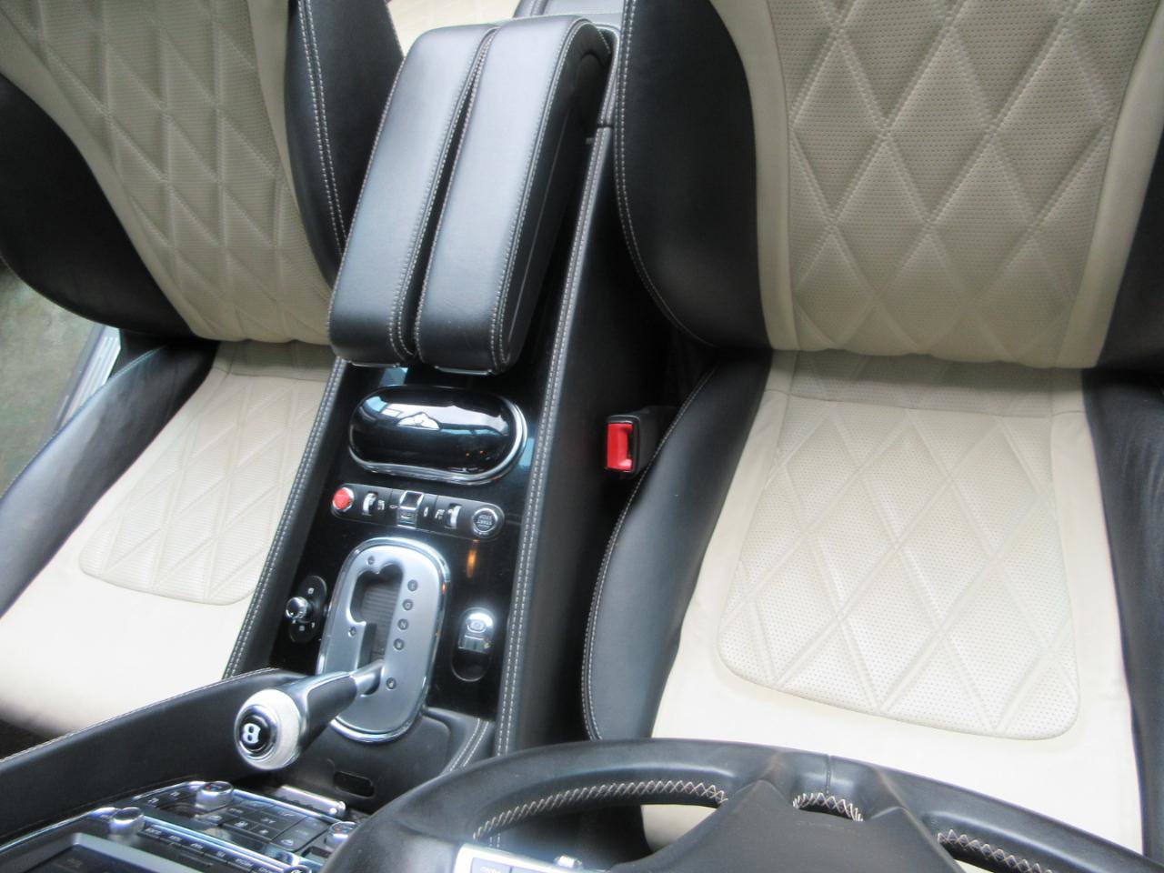 Used 2013 Bentley Continental GT AWD/4WD image 13