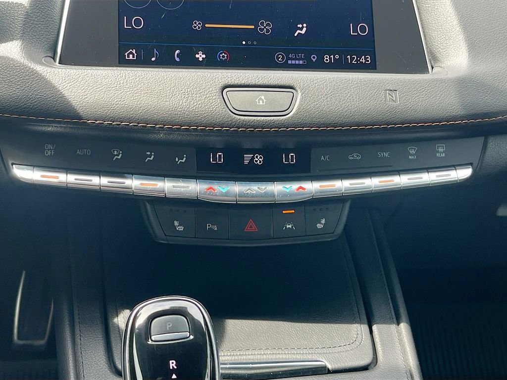 Used 2021 Cadillac XT4 Sport w/ Cold Weather Package FWD image 15