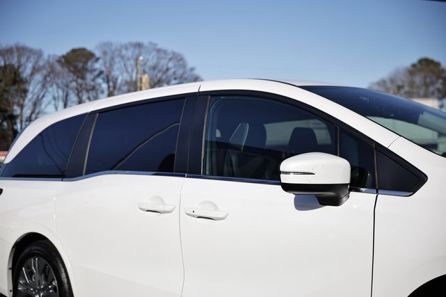 Certified 2025 Honda Odyssey Touring image 11