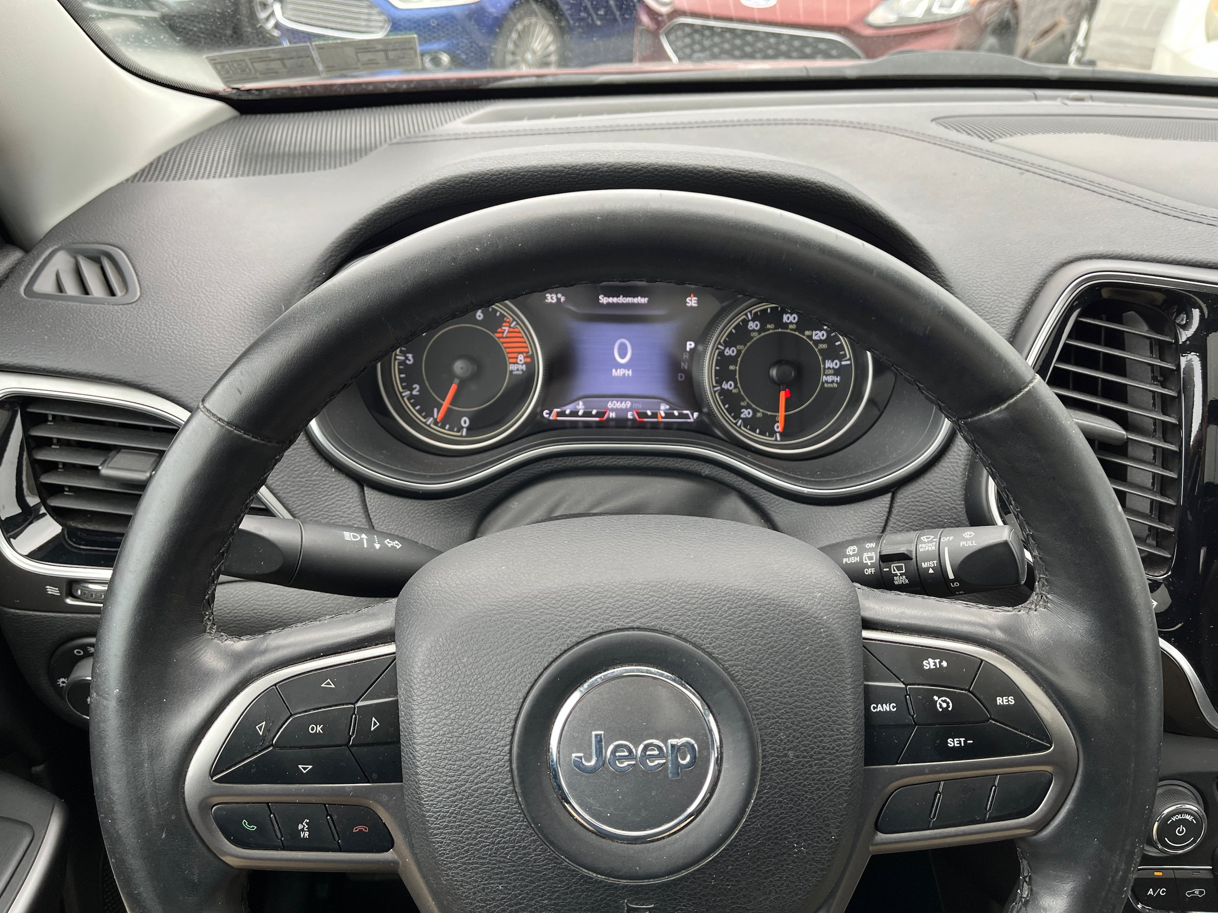 Used 2019 Jeep Cherokee Limited AWD/4WD image 23