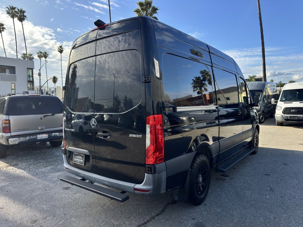 Used 2022 Mercedes-Benz Sprinter 144 Cargo image 13