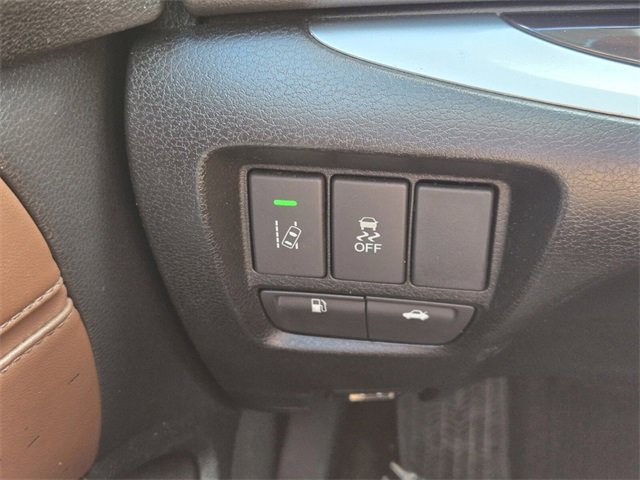 Used 2017 Acura TLX V6 SH-AWD w/ Technology Pkg image 30