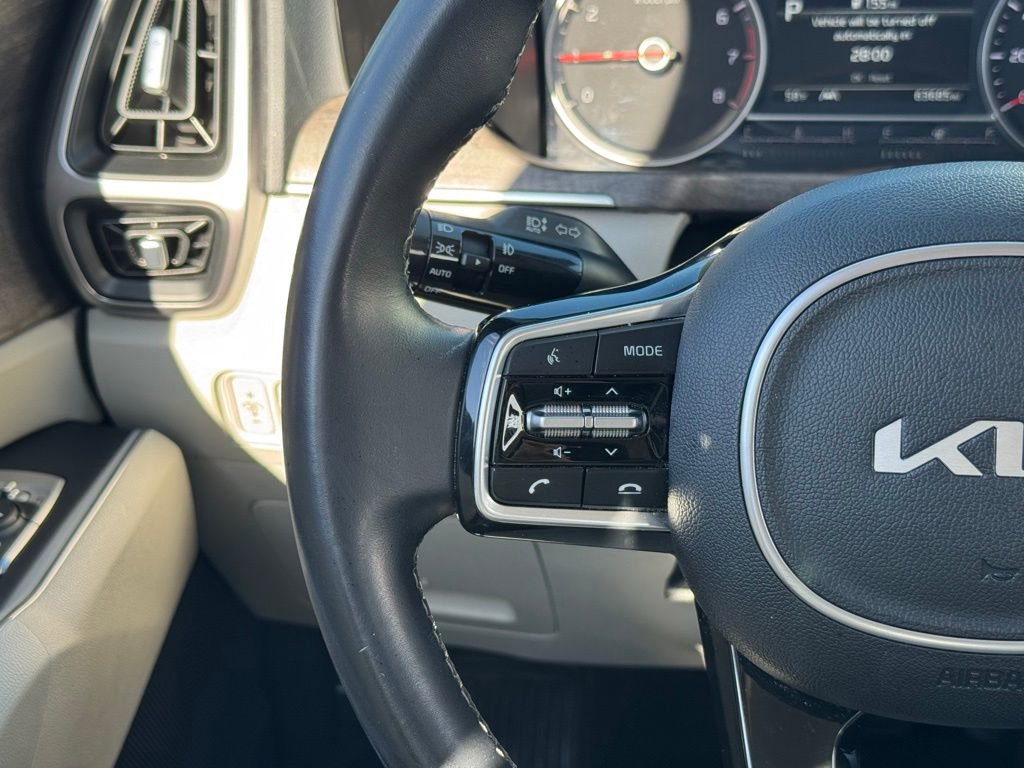 Used 2023 Kia Sorento X-Line EX image 17