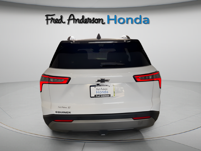 Used 2026 Chevrolet Equinox LT w/ Midnight Edition FWD image 6
