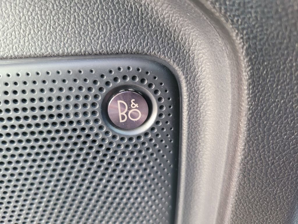 Used 2021 Ford Escape Titanium image 22