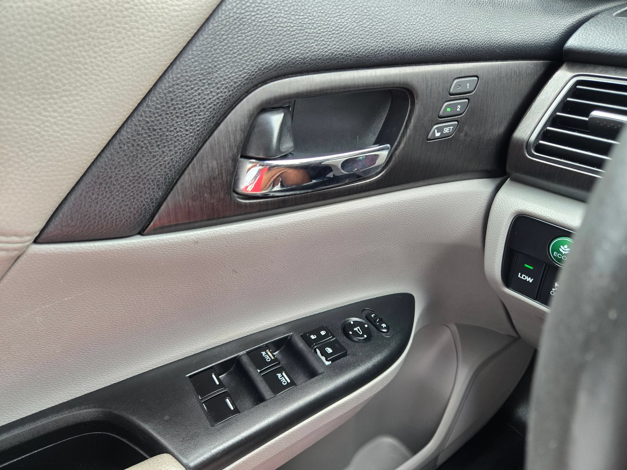Used 2013 Honda Accord EX-L image 21