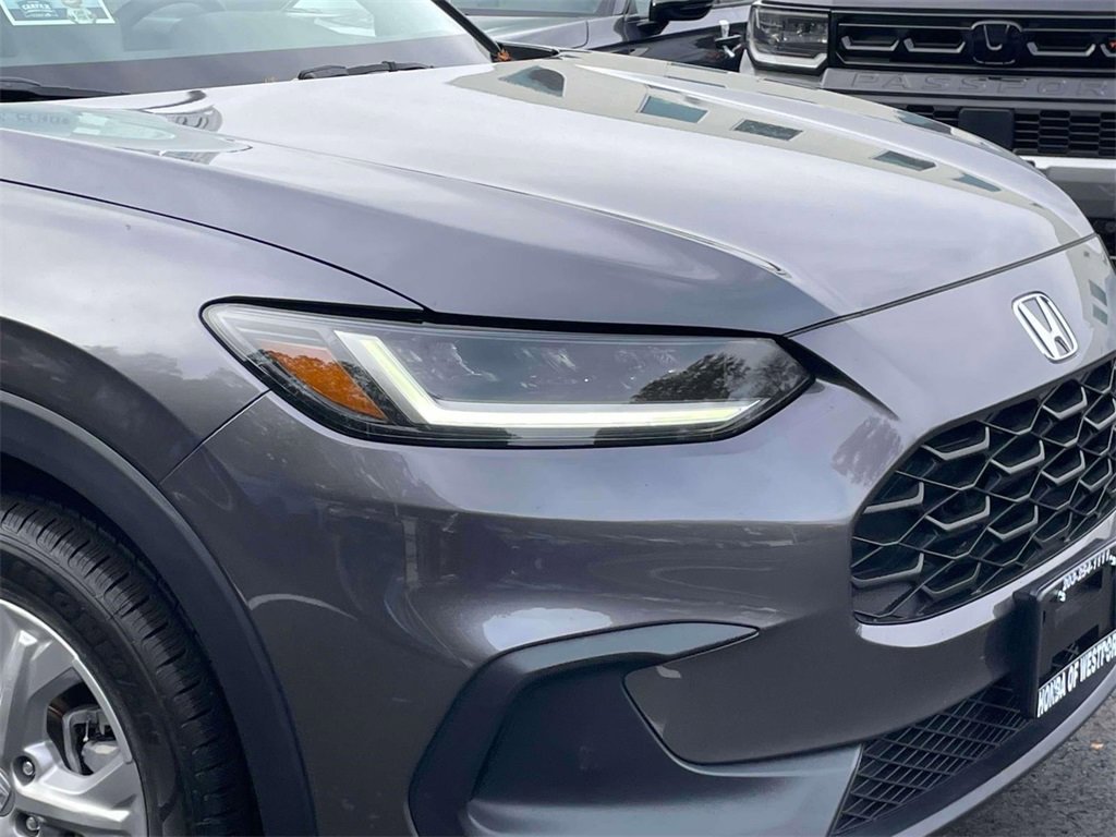 Certified 2023 Honda HR-V LX image 9