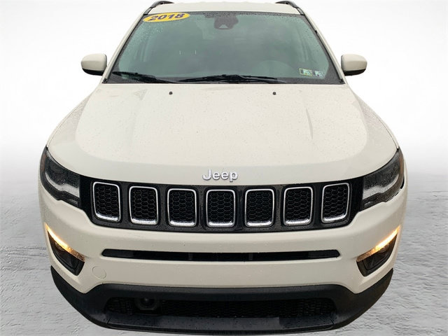 Used 2018 Jeep Compass Latitude w/ Popular Equipment Group AWD/4WD image 7