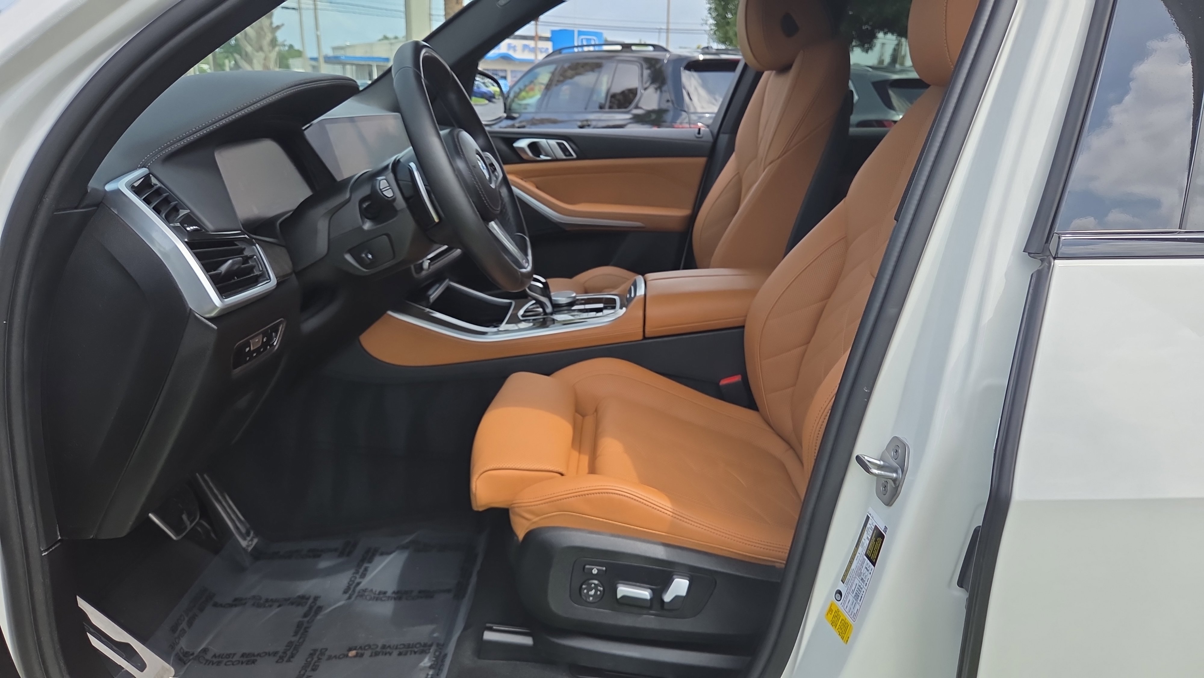 Certified 2023 BMW X5 sDrive40i w/ M Sport Package RWD image 7