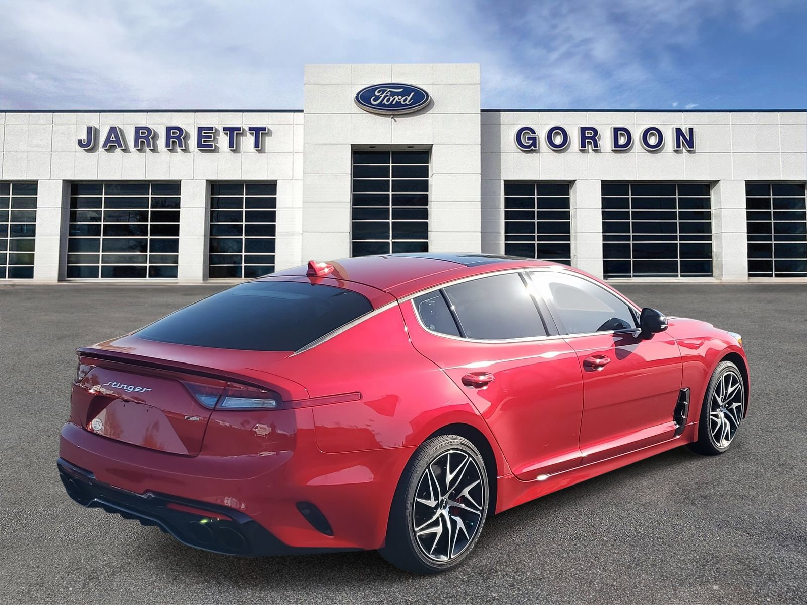 Used 2023 Kia Stinger GT-Line w/ Sun & Sound Package image 4
