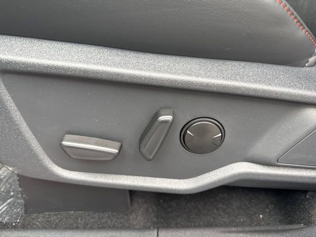 New 2025 Ford Bronco Raptor image 11