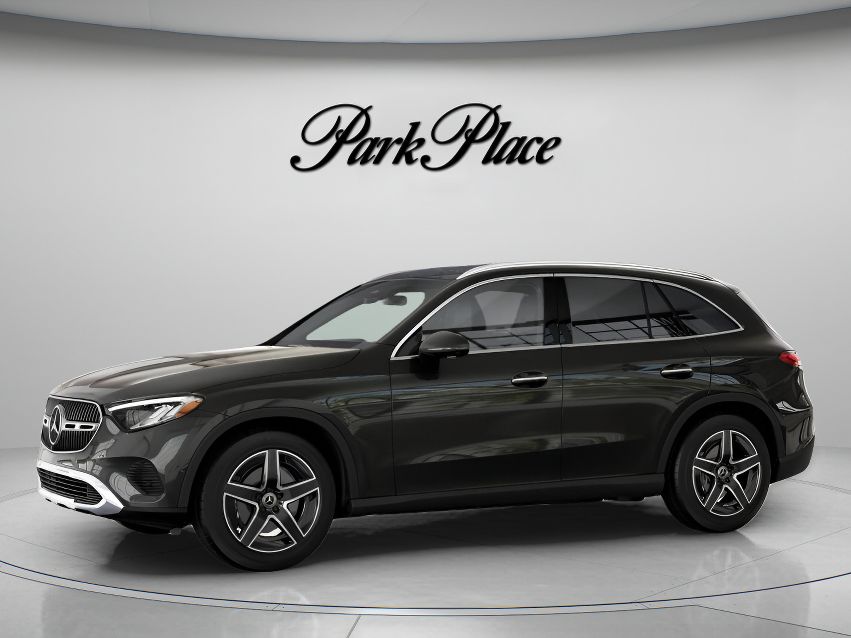 Certified 2026 Mercedes-Benz GLC 300 4MATIC image 3