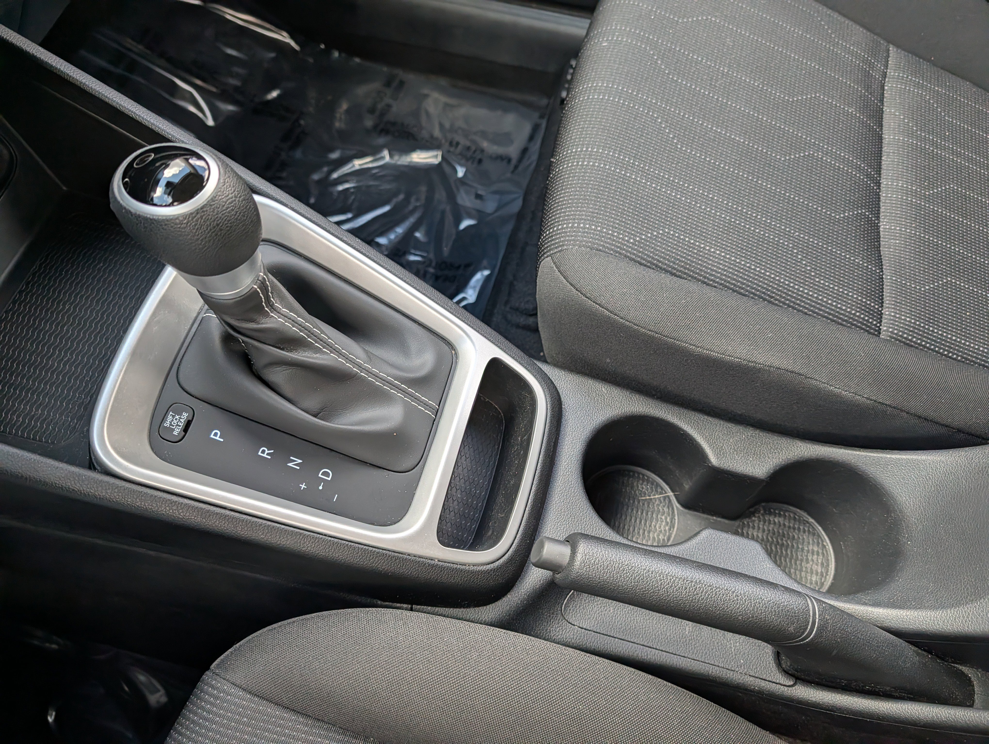 Certified 2023 Hyundai Venue SE FWD image 18
