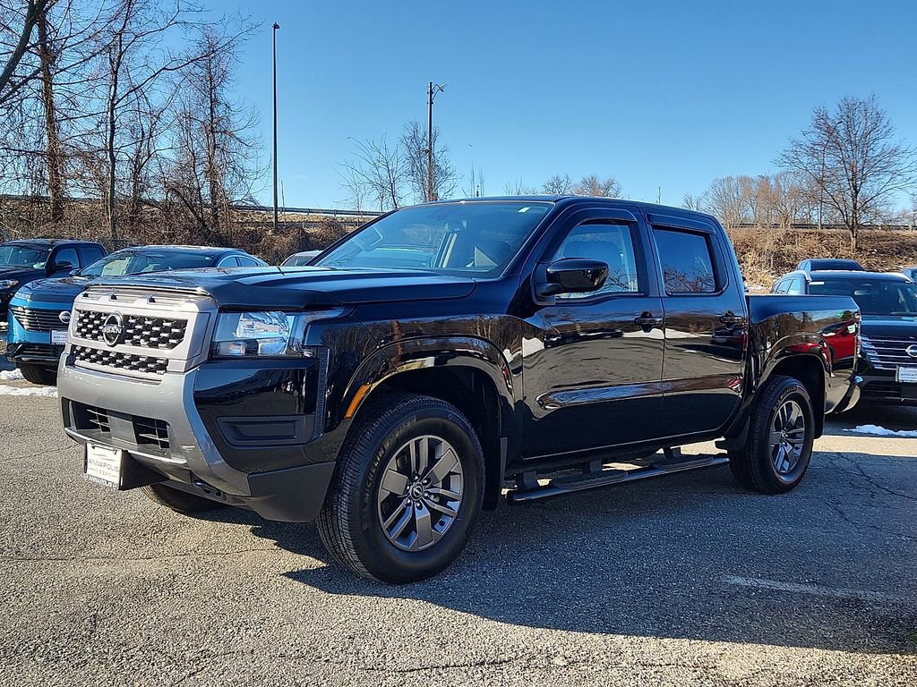 Certified 2025 Nissan Frontier SV image 4