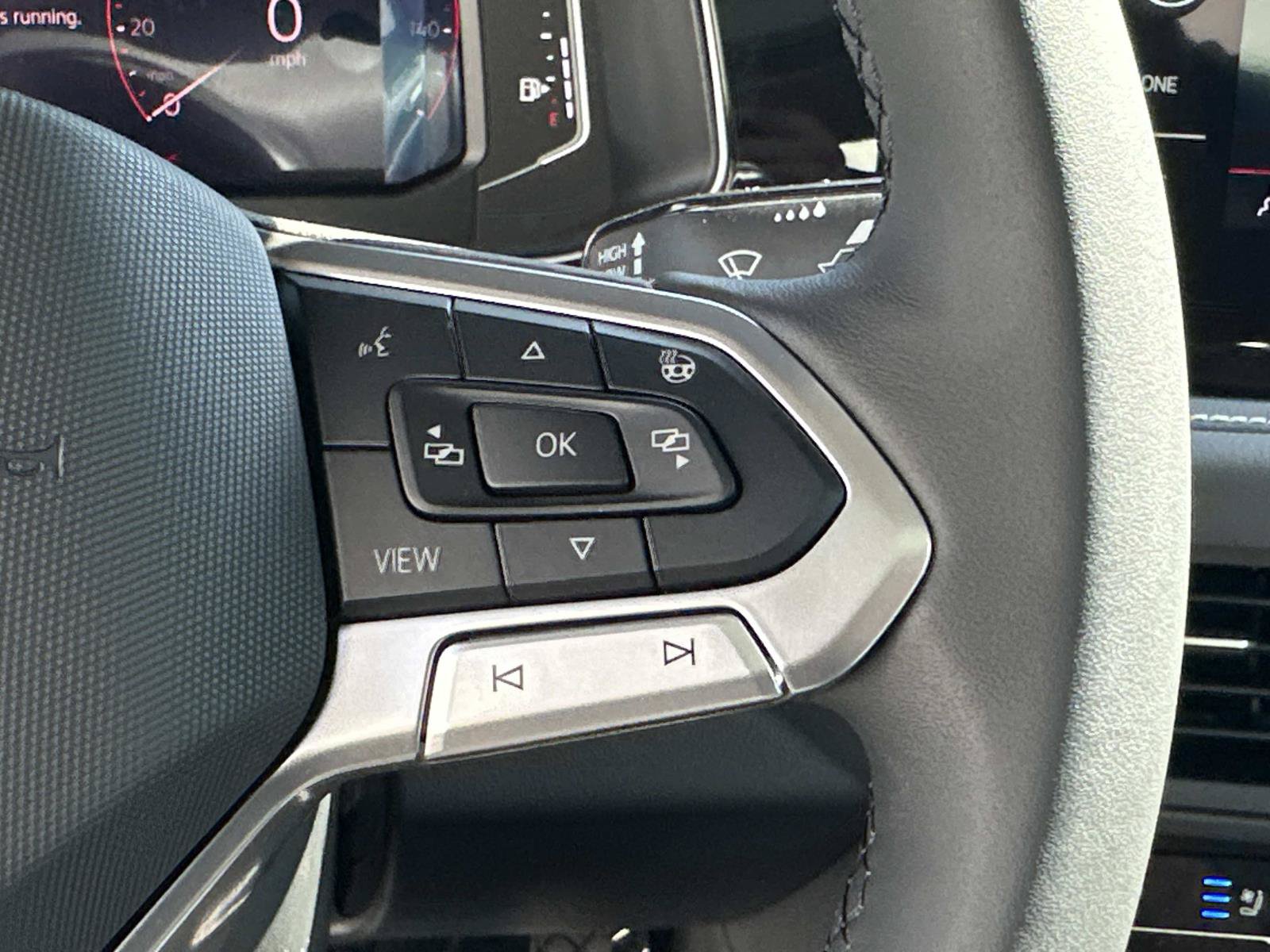 New 2027 Volkswagen Jetta SEL FWD image 10