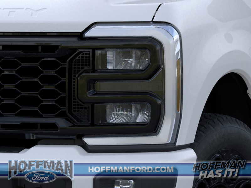 New 2026 Ford F250 Lariat w/ Black Appearance Package image 18