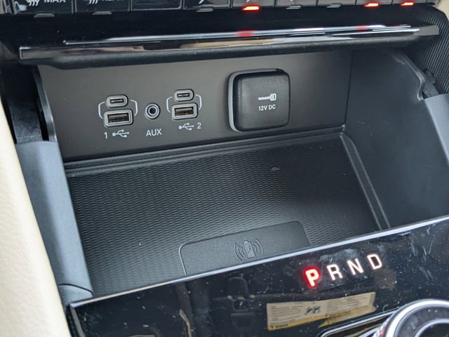 New 2025 Jeep Grand Cherokee Limited w/ Luxury Tech Group II RWD image 23