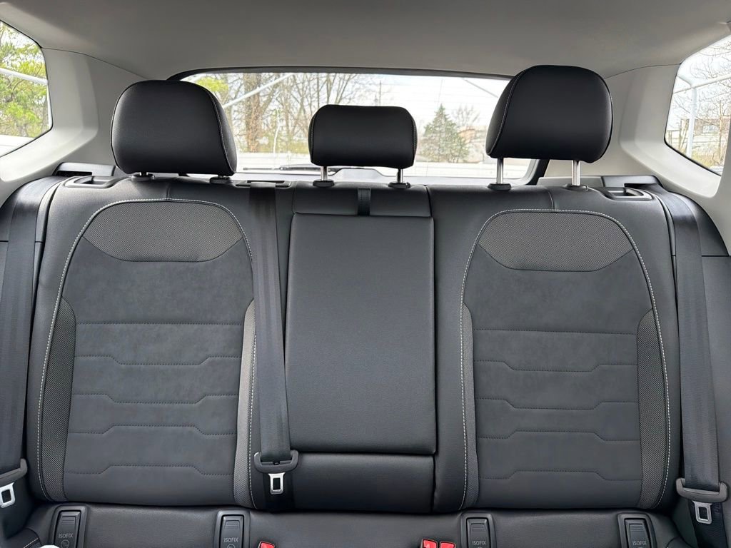 New 2026 Volkswagen Taos SE FWD image 35