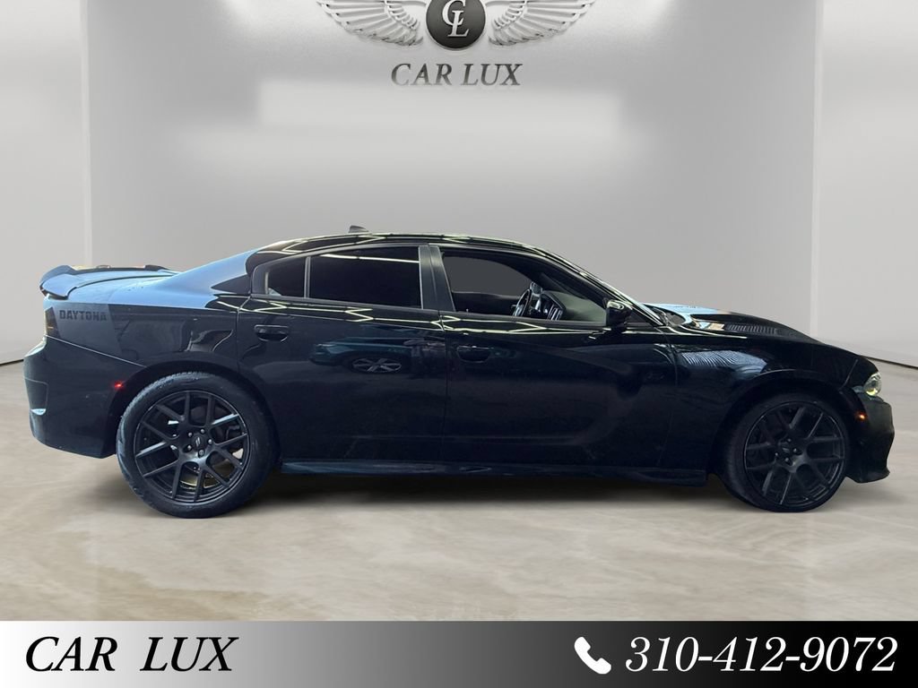 Used 2017 Dodge Charger R/T RWD image 6