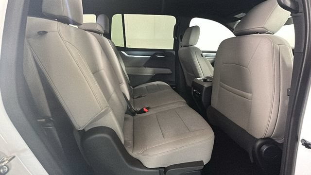 New 2025 GMC Acadia Elevation w/ Black Edition AWD/4WD image 28