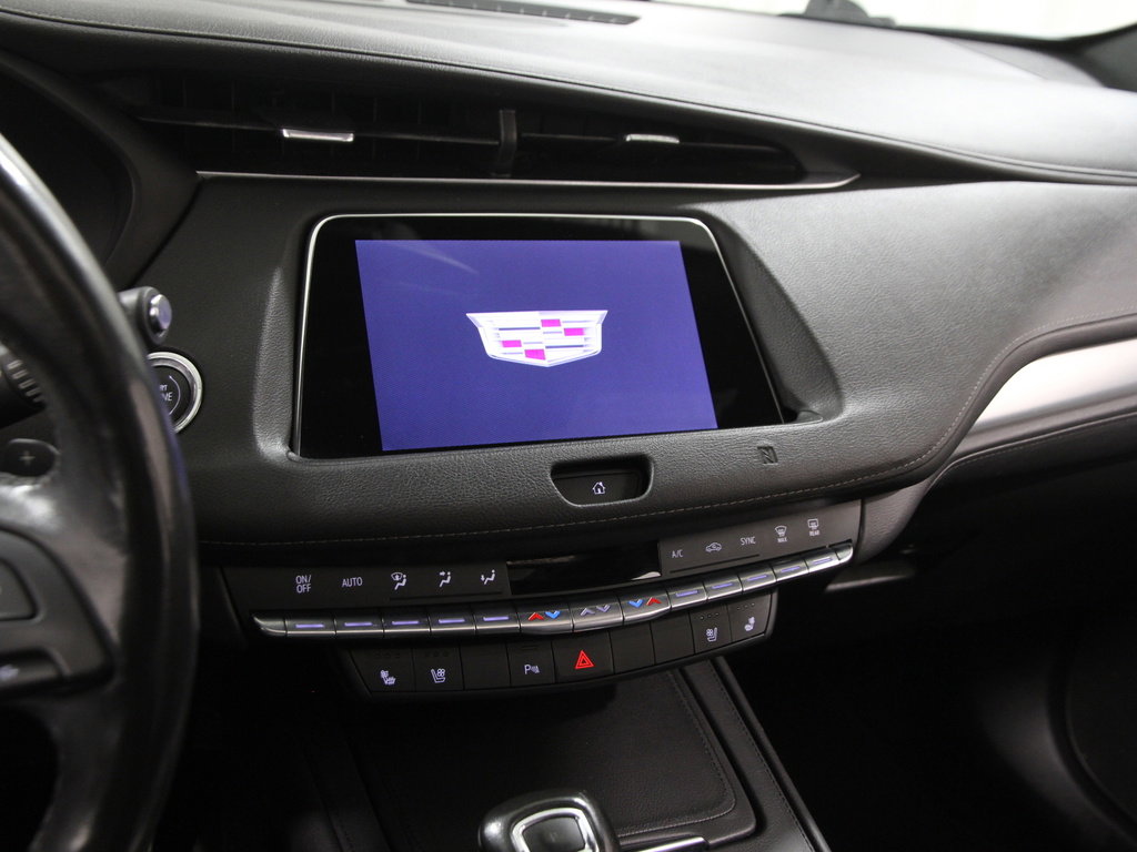 Used 2019 Cadillac XT4 Premium Luxury image 9