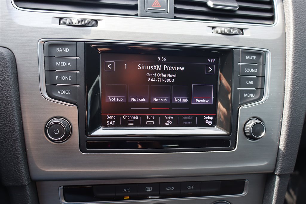 Used 2015 Volkswagen Golf TDI S FWD image 24
