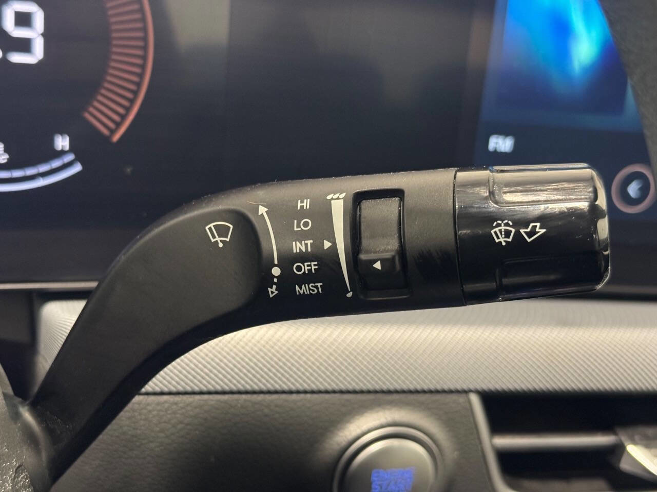 Used 2025 Hyundai Sonata SEL image 32