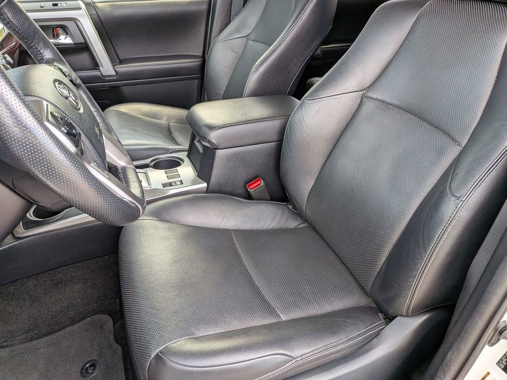 Used 2023 Toyota 4Runner Limited AWD/4WD image 13