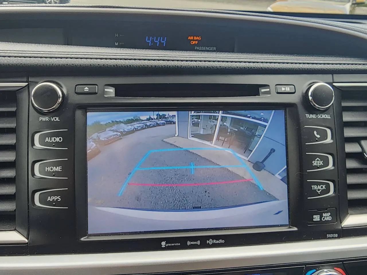 Used 2016 Toyota Highlander XLE AWD/4WD image 24