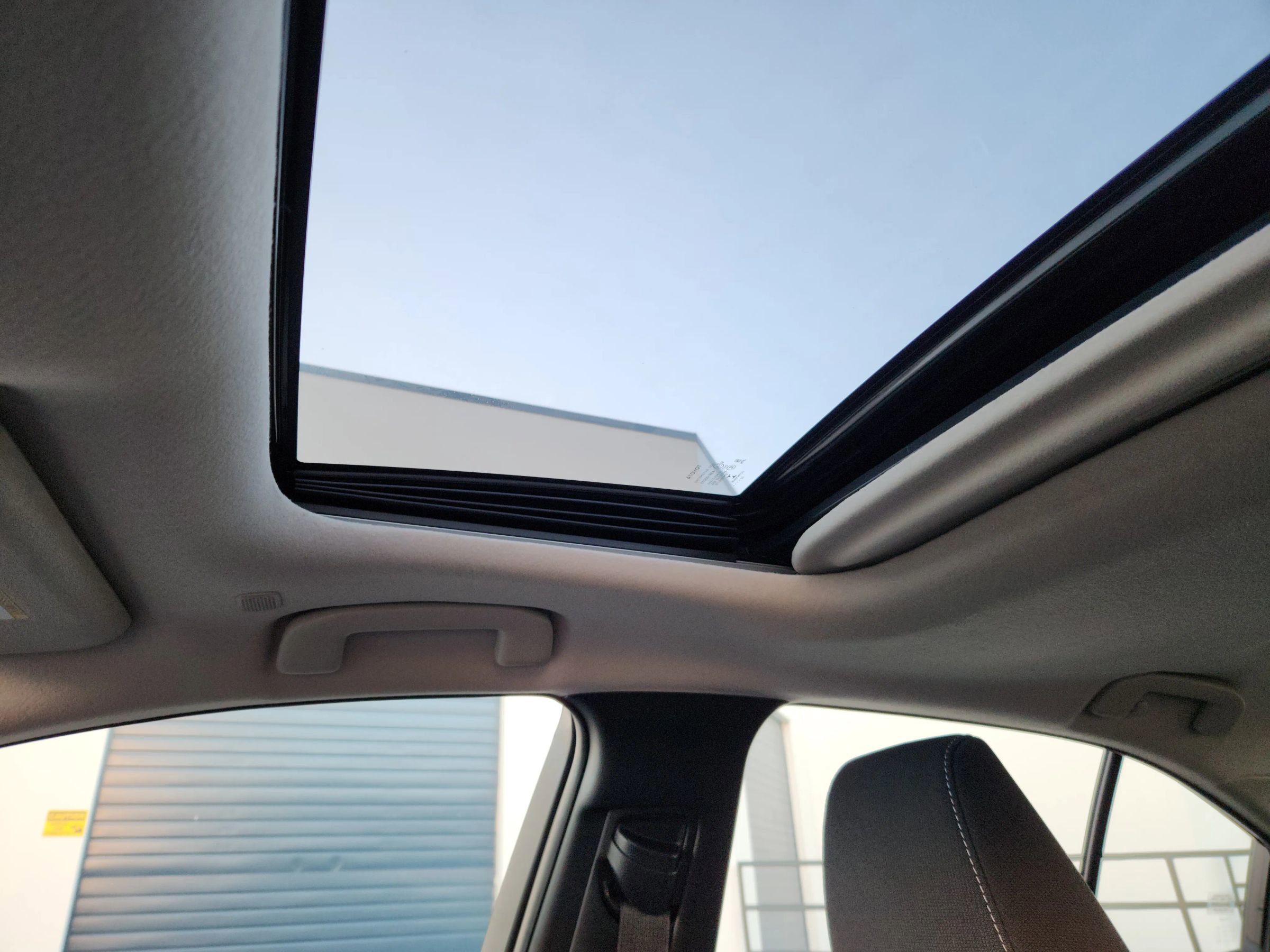 Used 2023 Toyota Corolla LE w/ LE Premium Package image 14